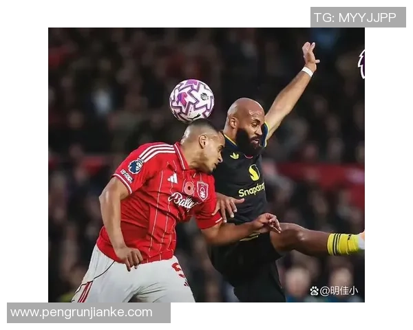 曼晚猜测谢什科重回首发，马奎尔伙伴约罗、德利赫特